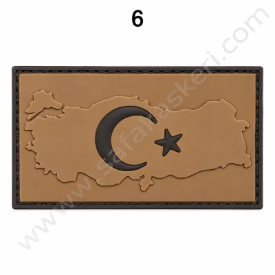 Türkiye Haritası Üstünde Türk Bayrağı